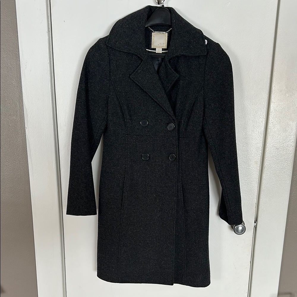 Elegant Black Double-Breasted Women's Coat